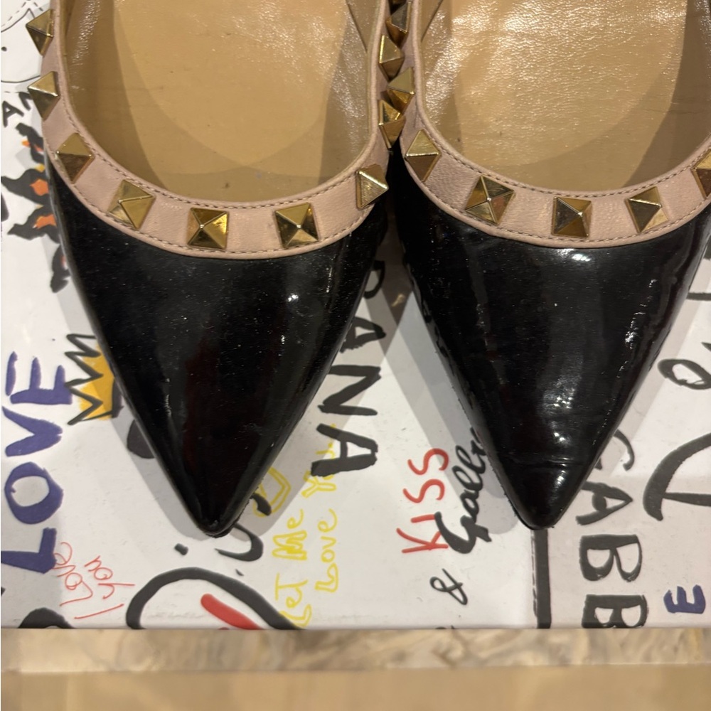 Valentino Garavani Black and Tan Flats/Worn/ No Box - Picture 2 of 6